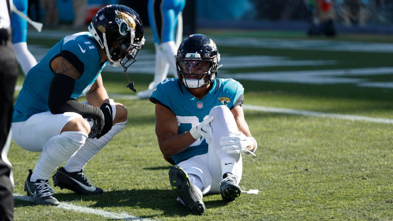 Jags lose WR Agnew (leg) but eye Kirk's return
